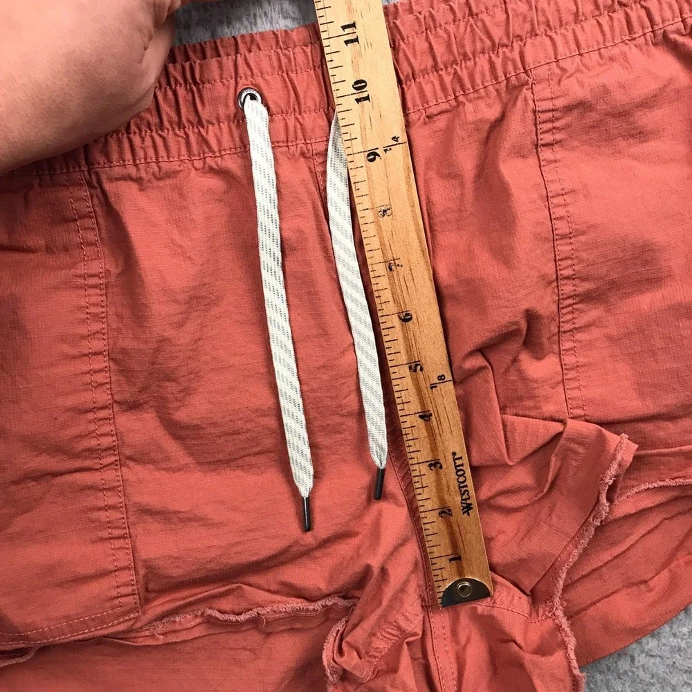 Vuori Vintage Ripstop Shorts Womens XL Cinnamon 3" Performance Hiking Climbing - Picture 6 of 10